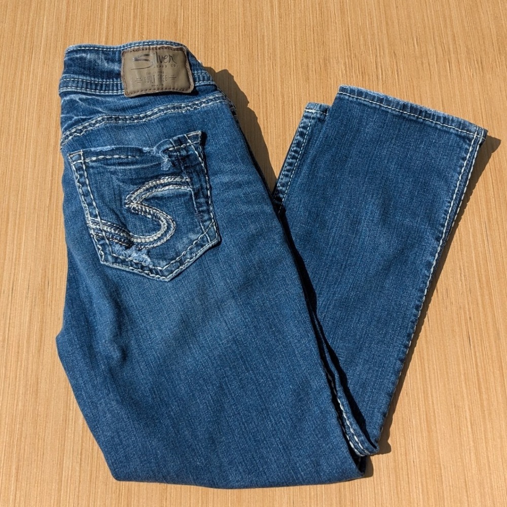 Silver Jeans Suki Capri Blue Distressed Denim Medium Wash‎ Women's 26 Reads 28